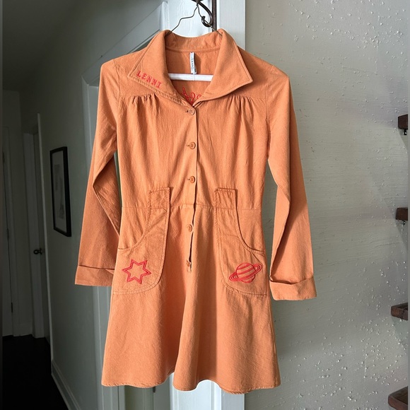 UFT Lenni the Label Question Everything retro dress - Picture 7 of 11